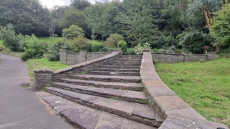 A patio area in Jersey Park