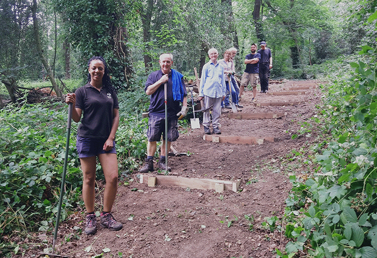 Chantelle Lindsay working with the London Wildlife Trust