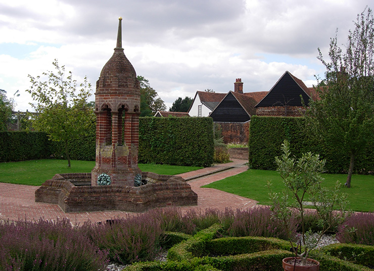 Cressing Temple Garden