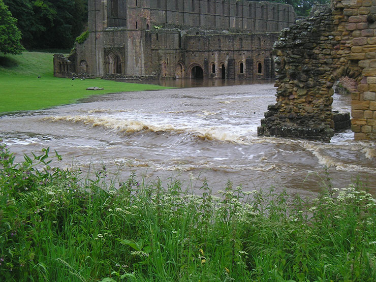 Fountains Abbey west green flooding June 2007