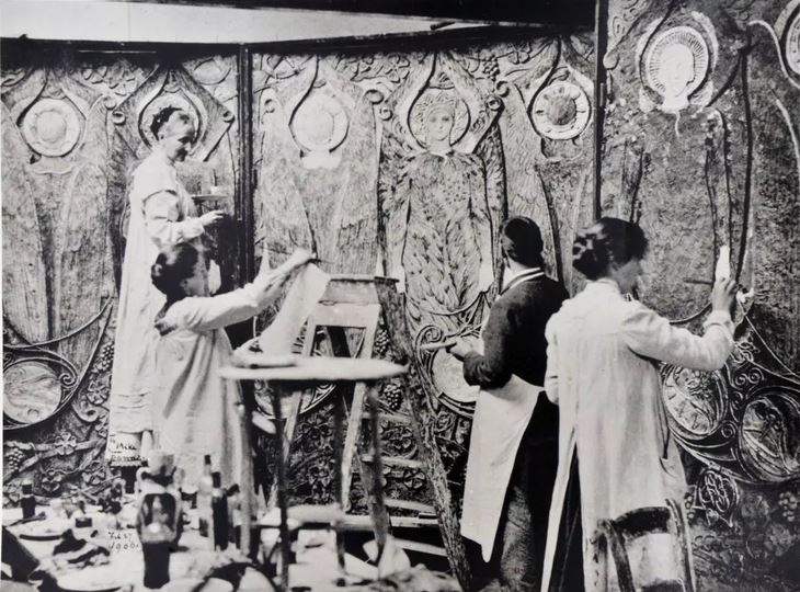 Women creating tiles