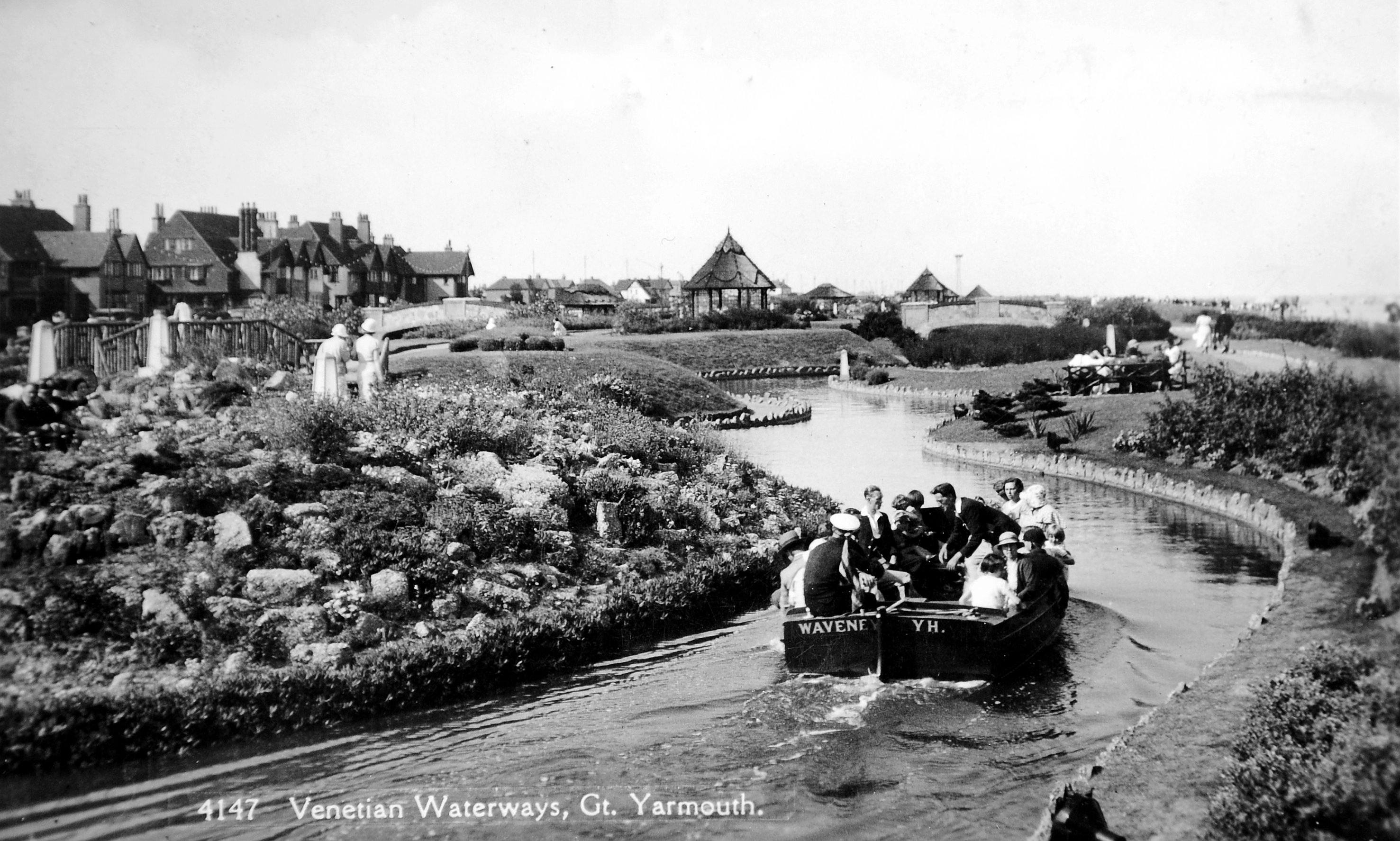 How can we ensure a brighter future for parks? Great Yarmouth's Venetian Waterways in its heyday