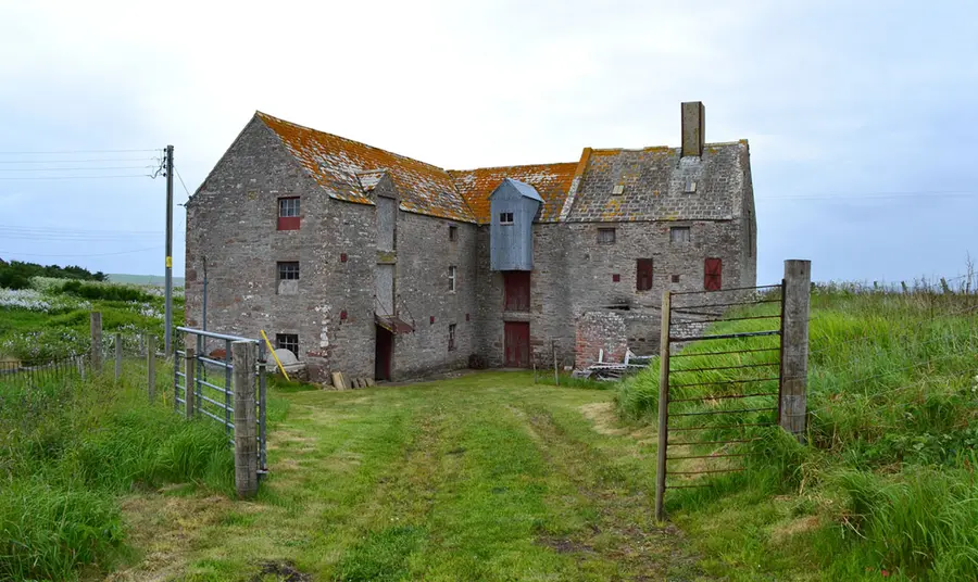 Outside view of the John O'Groats Mill.
