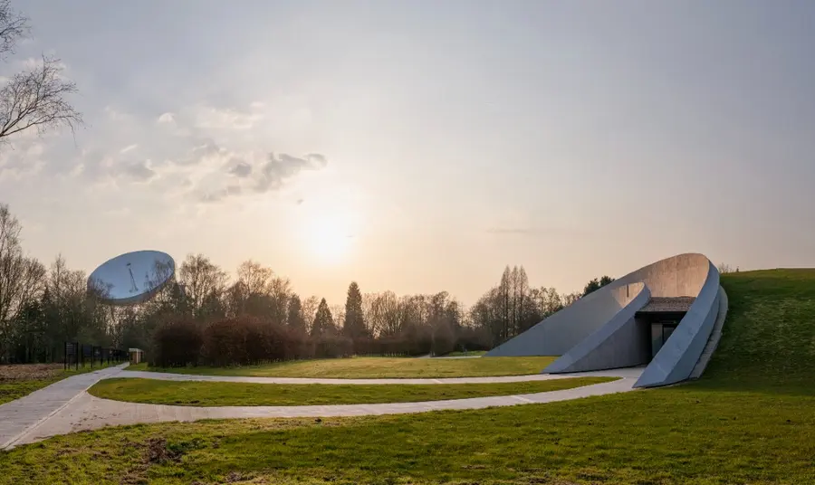 The First Light Pavilion at Jodrell Bank (right had side) with the Lovell telescope in the background (left hand side)