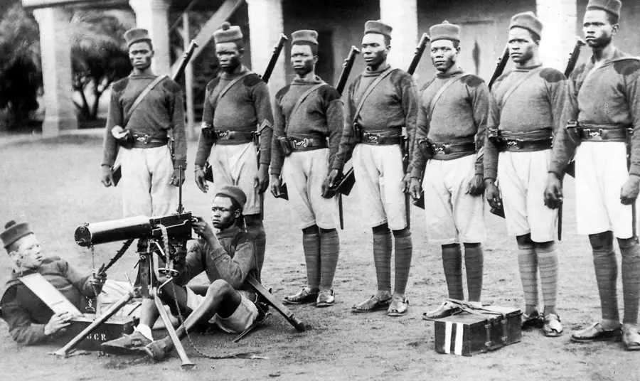 First World War Centenary activity evaluation, February 2019 Army regiment with machine guns