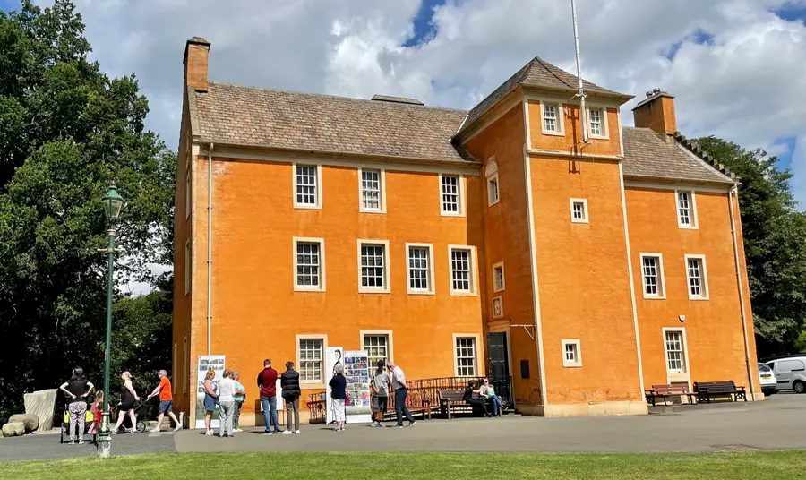 Dunfermline & West Fife - Wellbeing Through Heritage Pittencrieff Park in Dunfermline