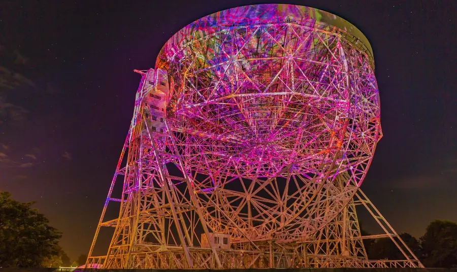 Lovell Telescope at Jodrell Bank, Simon James 