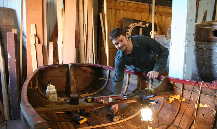 Trainee at work at Blyth Tall Ship project Trainee at work at Blyth Tall Ship project