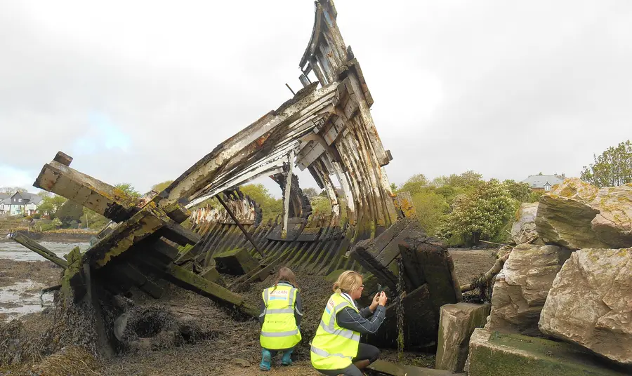 CITiZAN archaeologists recording 19th century Hooe Lake vessels, Plymouth