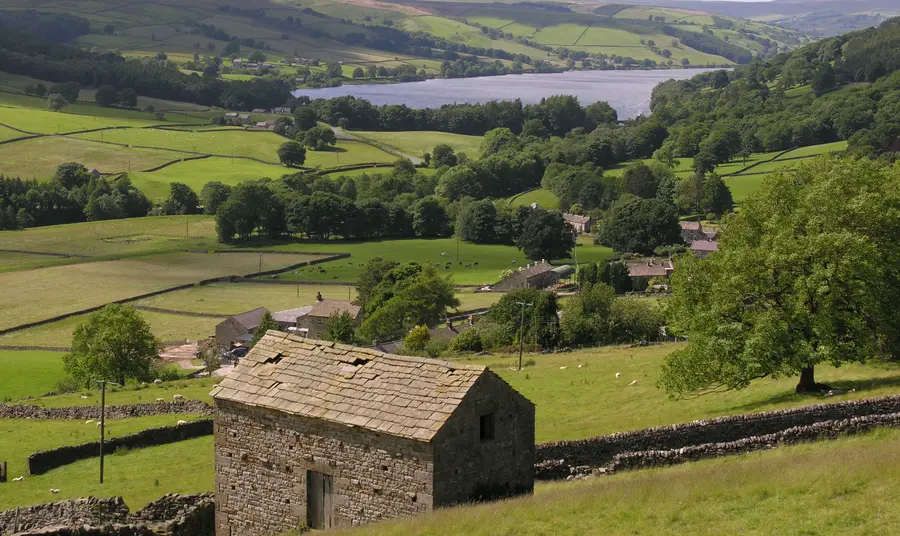 Barn overlooking Gouthwaite Reservoir
