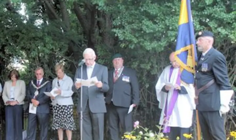 Project will tell stories of those named on Preston Plucknett war memorial Project will tell stories of those named on Preston Plucknett war memorial