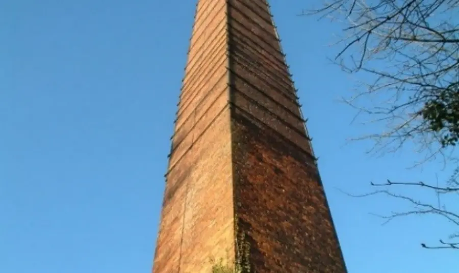 The chimney of the Hoffman Kiln
