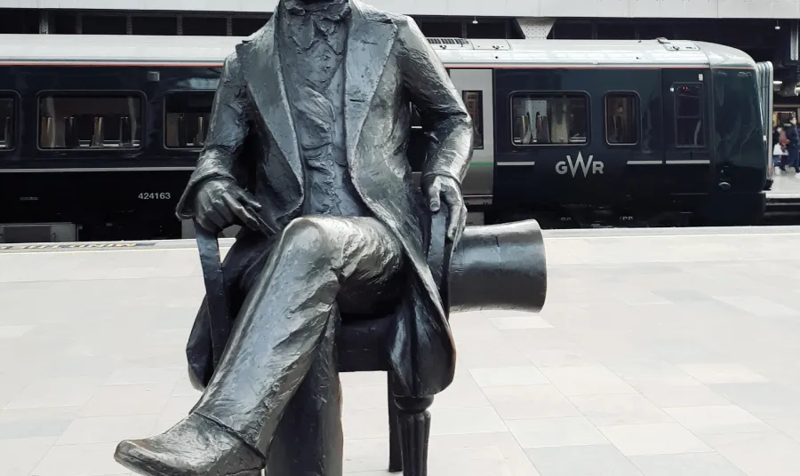 Statue of Brunel