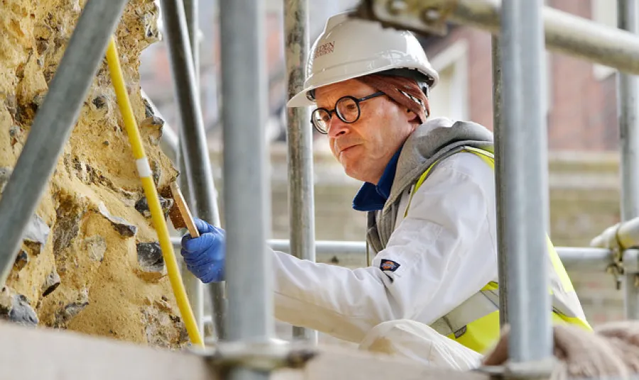 Reading Abbey walls being conserved