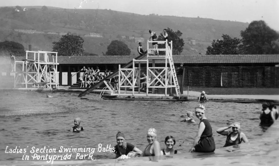 Women swimming in the lido at Ynysangharad Park, Pontypridd