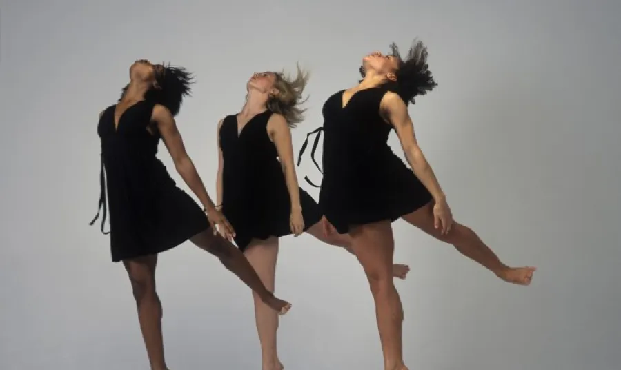 Three dancers 