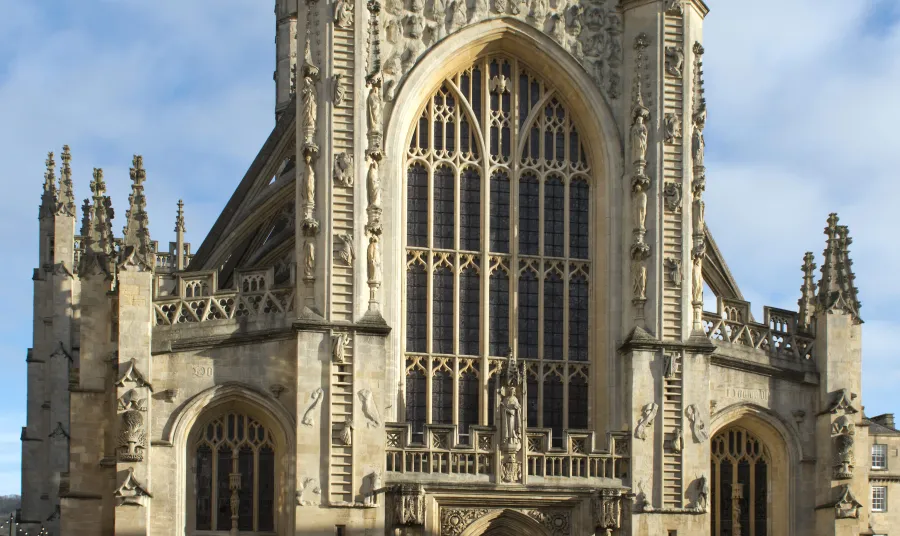 Outside view of Bath Abbey