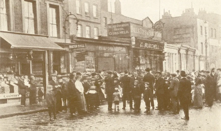 Hoxton Hall 1906
