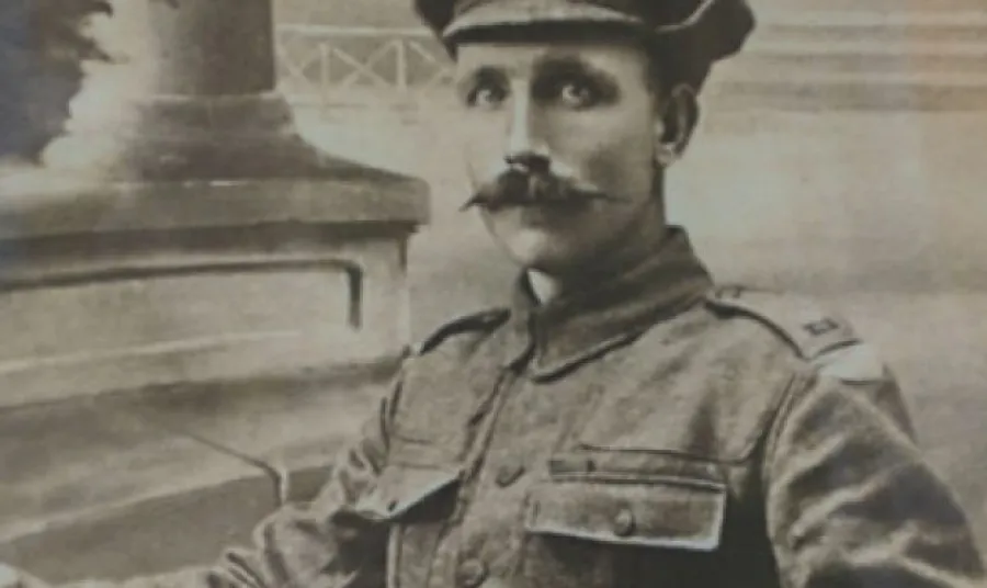 Robert Quigg VC in army uniform