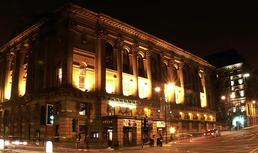 St George's Hall in Bradford at night