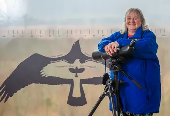 Tracy Norris yng Ngwarchodfa Natur Cors Dyfi