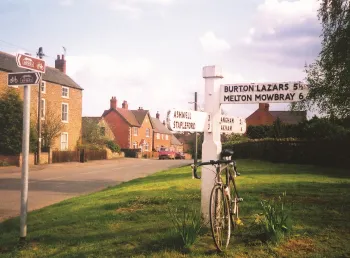 A bicycle and sign on the National Byway