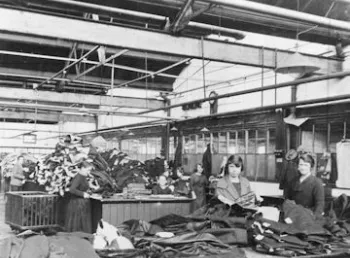 Newcastle Remembers: workers at Enderley Mills in 1916