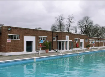 Brockwell Park Lido