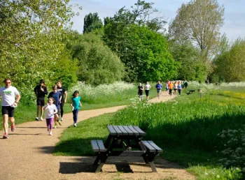 People running through Sconce and Devon Park