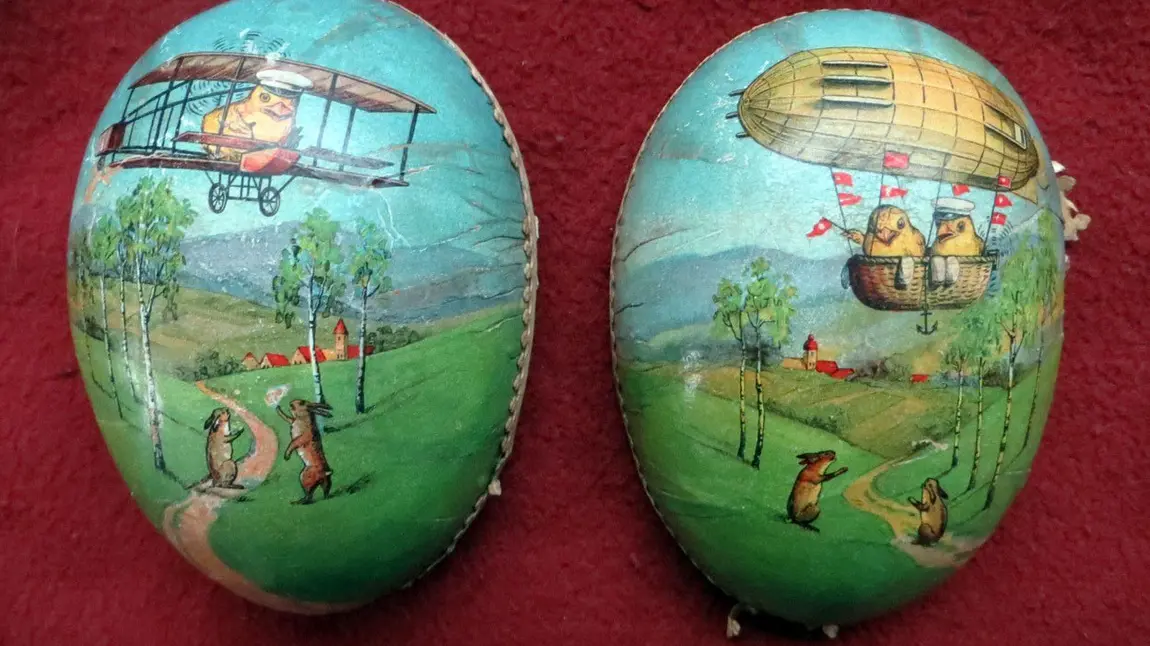 Vintage Rowntree Easter egg