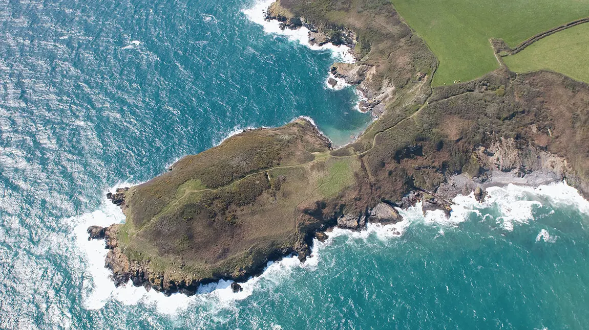 Cornwall’s historic monuments protected thanks to funding partnership Black Head Cliff Castle