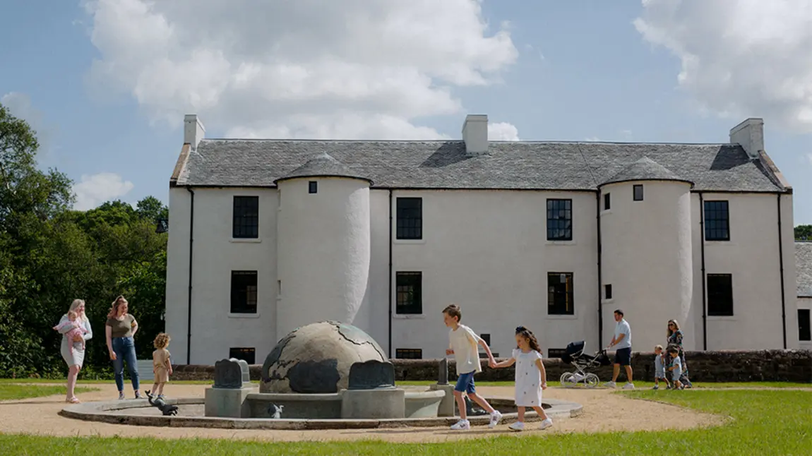 David Livingstone Birthplace re-opens David Livingstone Birthplace building