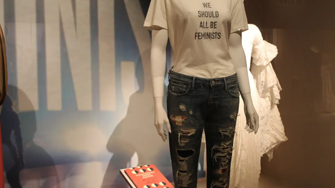 A mannequin in a T-shirt saying 'we should all be feminists'