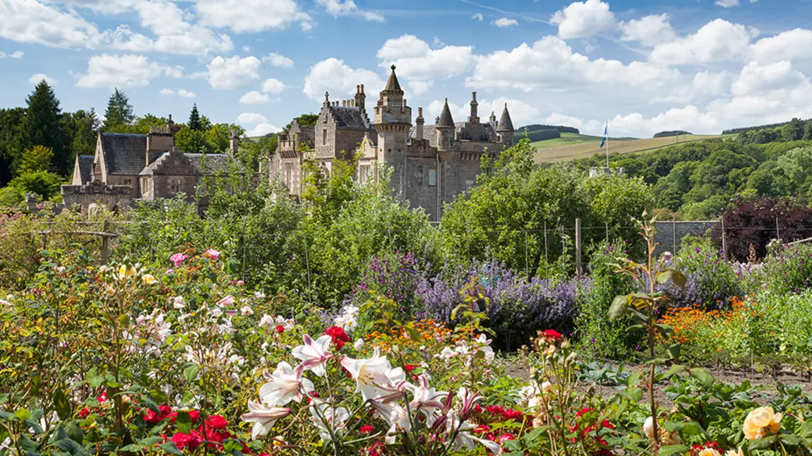 Abbotsford from the garden