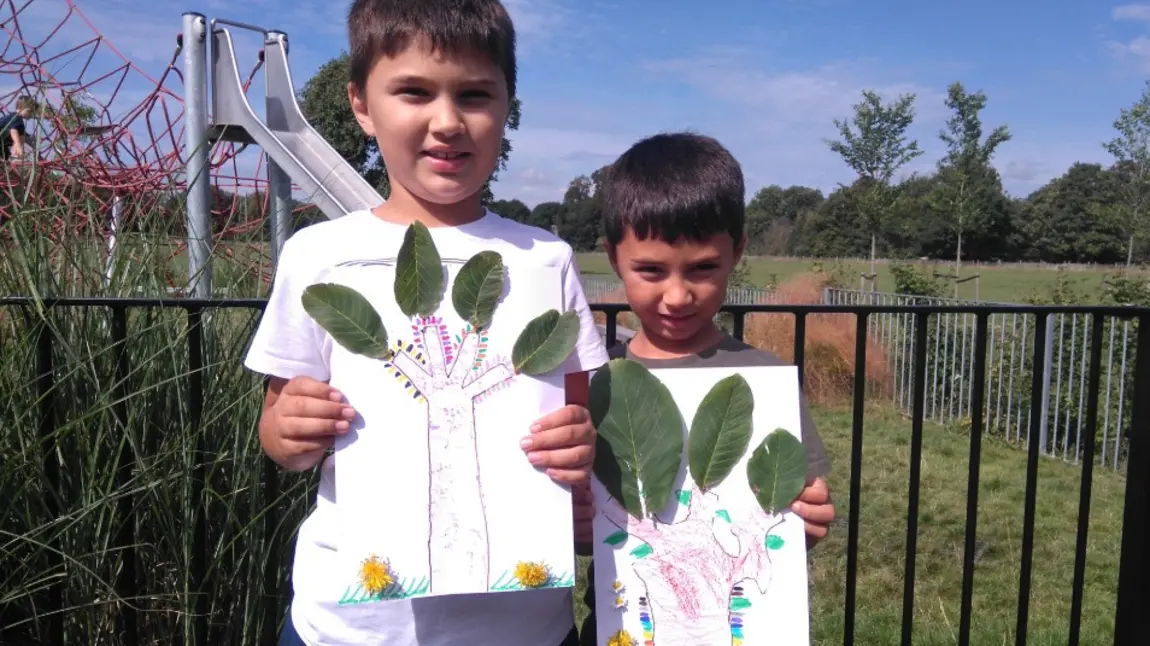 Children with leaf art