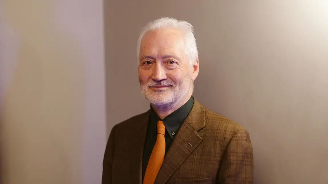 A portrait photo of Andy Milne