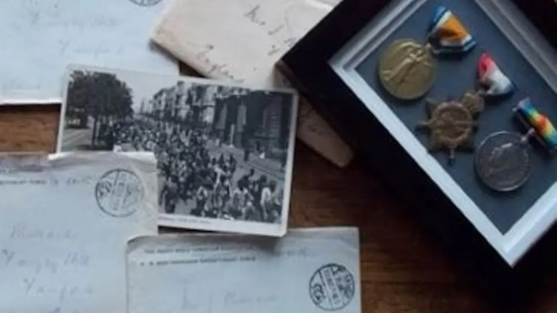 Examples of YMCA stationery handed out so soldiers could stay in touch Examples of YMCA stationery handed out so soldiers could stay in touch