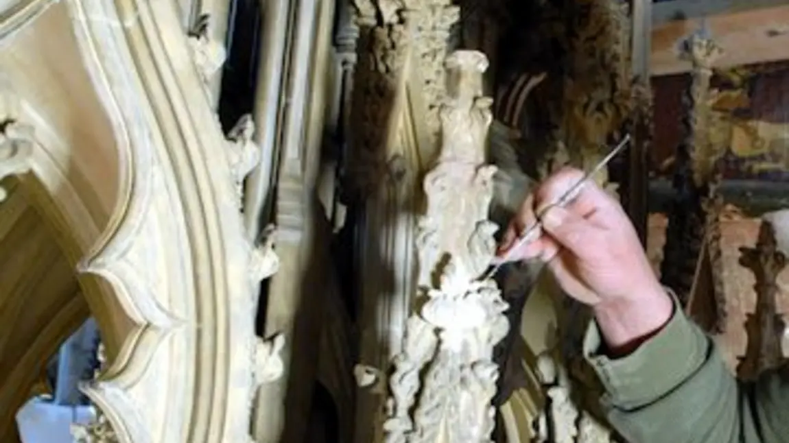 Restoration at Gloucester Cathedral Restoration at Gloucester Cathedral