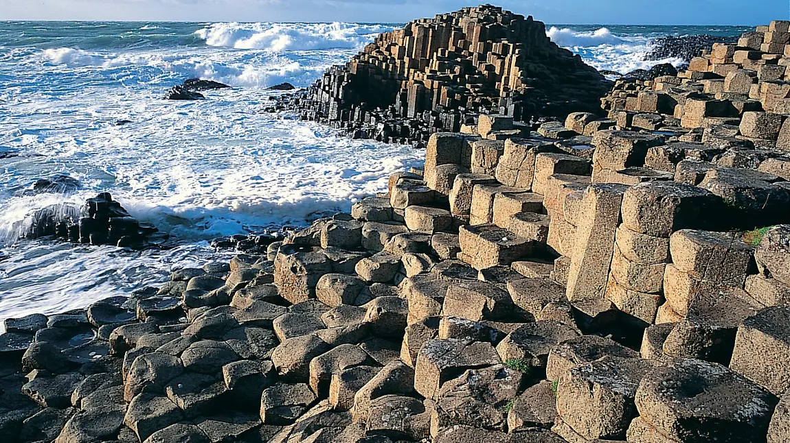Giant's Causeway coastline