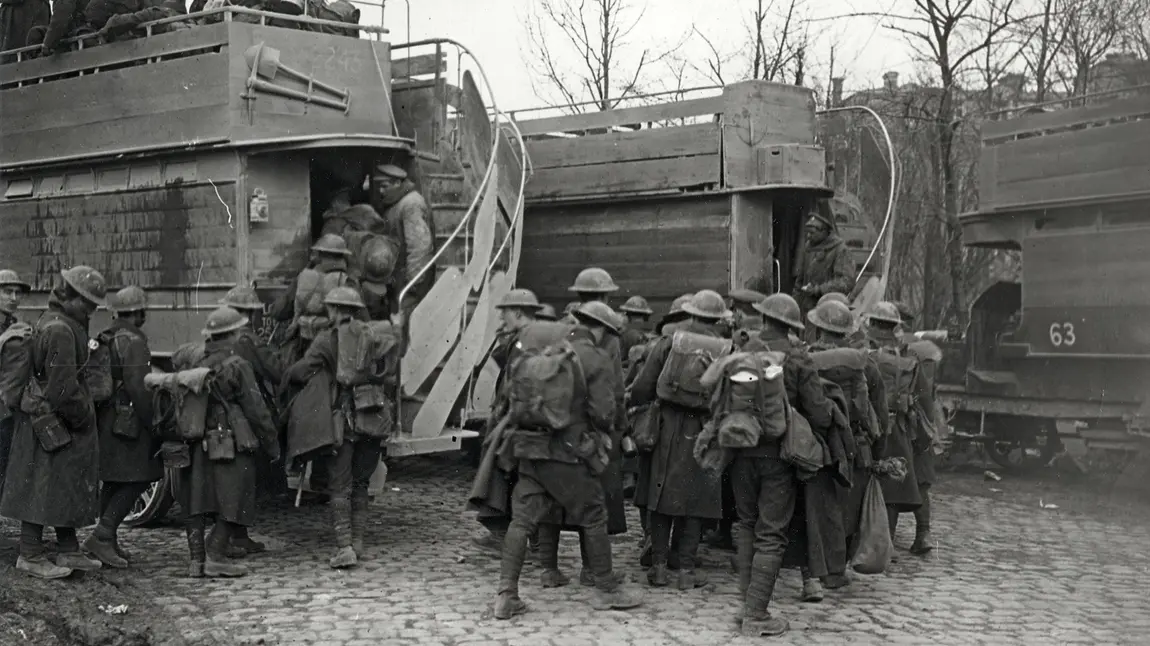 British troops making use of the Battle Bus in Arras in France, 1917 British troops making use of the Battle Bus in Arras in France, 1917