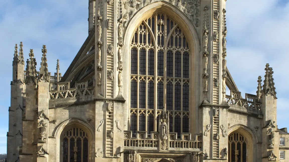 Outside view of Bath Abbey