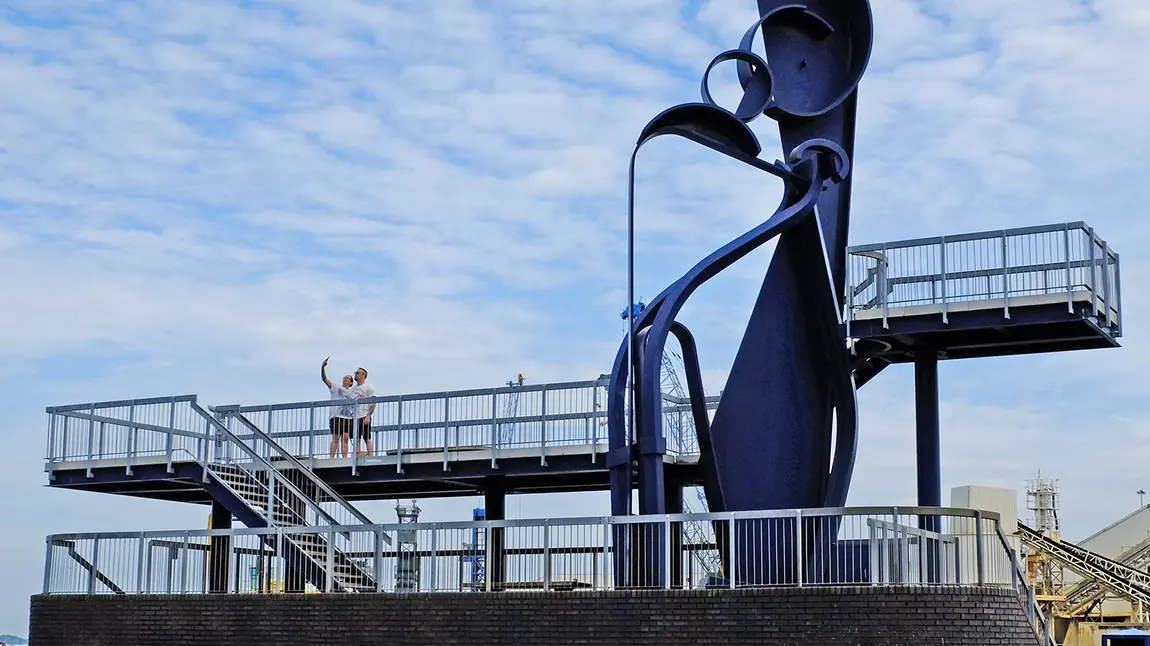 Sea Music reaches a crescendo in Poole Sea Music on Poole seafront has been restored