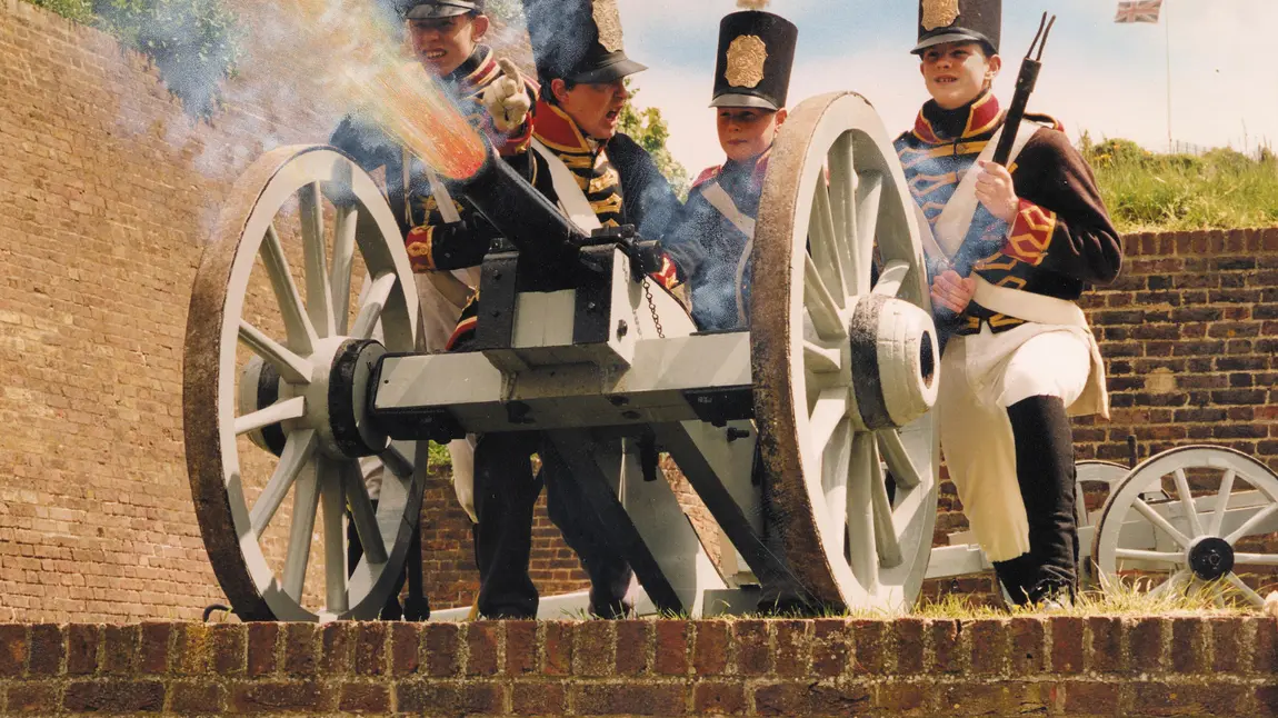 Lottery funding kick starts £2m heritage project in Chatham Canon re-enactment at the fort