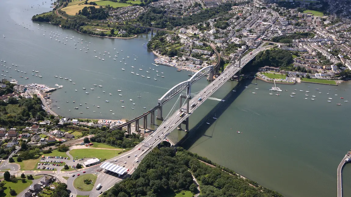 The bridges across the Tamar