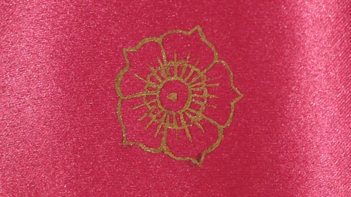 Flower detail on Sanna's wedding dress recreation Flower detail on wedding dress recreation