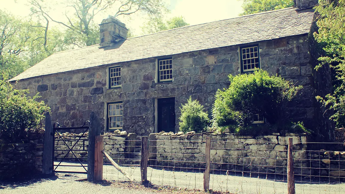 Cartref Hedd Wyn yn mwynhau dathliad dwbl Yr Ysgwrn
