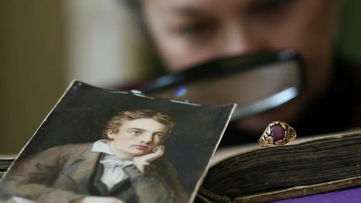 Picture of John Keats and Fanny Brawnes ring