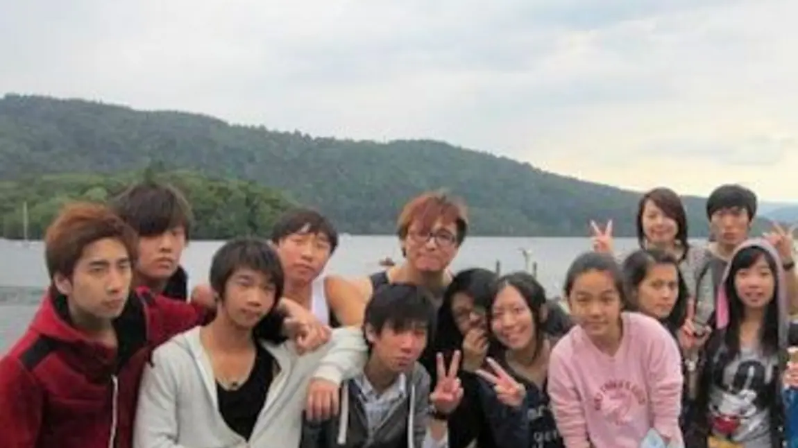 Young members of the Wai Yin Society based in Manchester