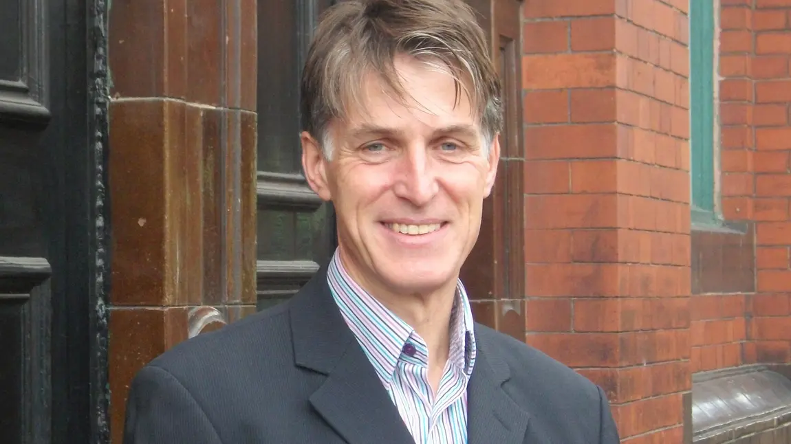 Nathan Lee