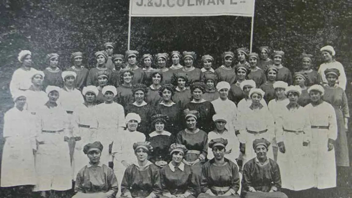 Colman's Connections Archive image of Colman’s Carrow Works factory workers